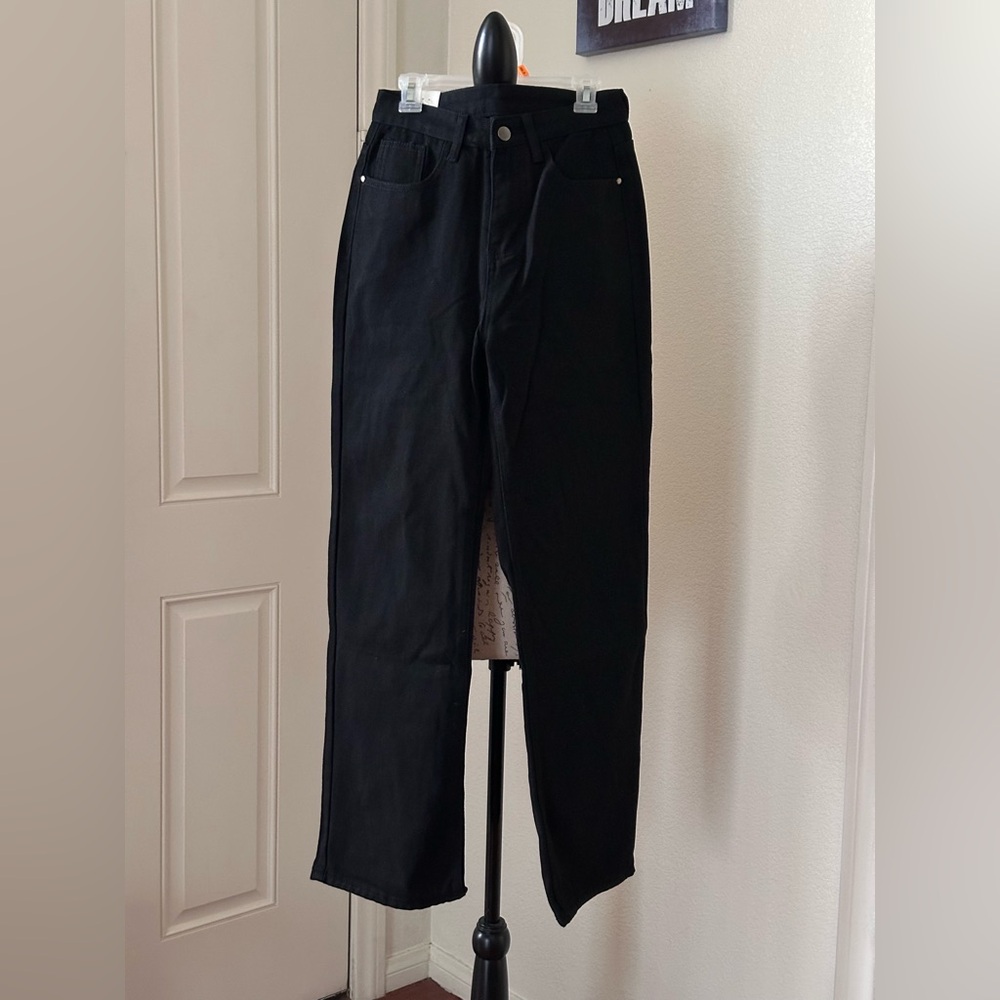 Black highwaist jeans